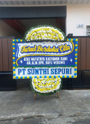 Papan Bunga Duka di Padangan