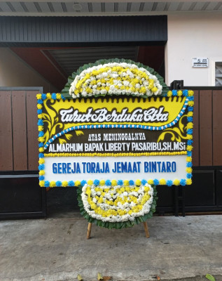 Papan Bunga Duka di Padangan